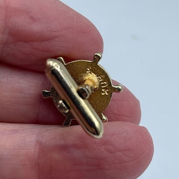 Vintage SWANK helm cuff links. - Picture 6 of 7